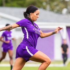 Syndey Leroux, mejor valorada que su esposo en el FIFA 19