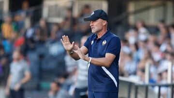 29/09/24
PARTIDO SEGUNDO DIVISION
CASTELLON - TENERIFE
Schreuder