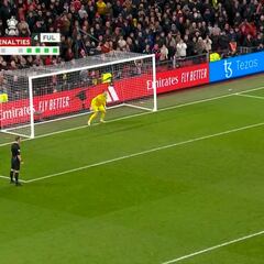 Qué drama el United: vean el penalti de su fichaje estrella que les elimina de la FA...