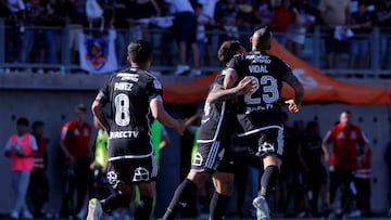 ¿Cuántos títulos tiene Colo Colo y cuántos le lleva de diferencia a la U. de Chile y Católica?