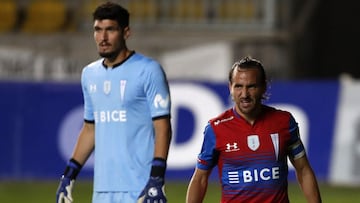 En cuatro de los últimos seis duelos del Torneo Nacional, los Cruzados se se fueron al descanso perdiendo. Ante Cobresal lo revirtieron, pero cedieron otros puntos claves.