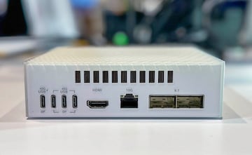 ASUS Ascent