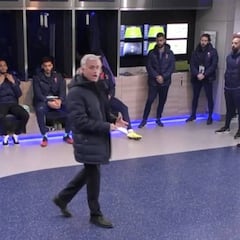 El sincero y duro discurso de Mourinho a gritos criticando la falta de 'mala baba' de su equipo