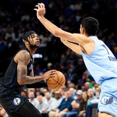 Los Mavericks no dan la talla en ausencia del padre Luka Doncic