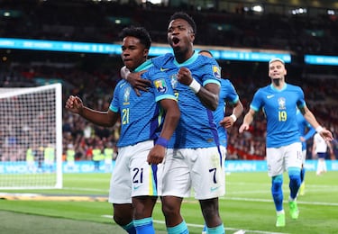 Neymar in the stands as Santos beat Endrick’s Palmeiras