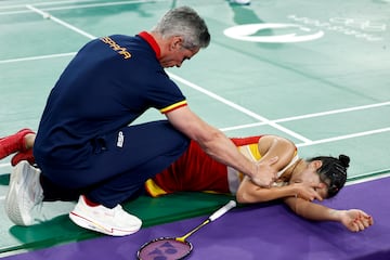 El entrenador de Carolina, Fernando Rivas, en el momento de la lesión. 