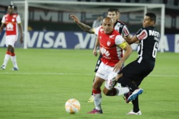 Omar Pérez salió campeón de 2 Ligas, 2 Superligas, 1 Copa Sudamericana y 1 Copa Colombia. 