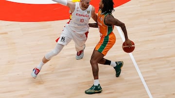 Víctor Claver, en el partido de España ante Costa de Marfil este sábado.