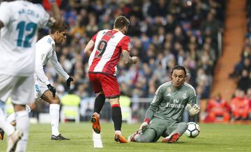 Ocasión de Portu parada por Keylor Navas.