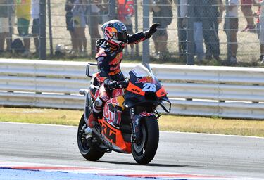 Dani Pedrosa celebra su cuarta plaza en la carrera del domingo del GP de San Marino.