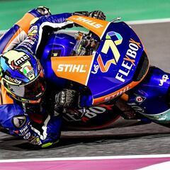 Baldassarri arranca delante en Moto2 a ritmo de récord