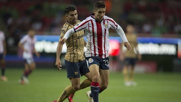 Pumas y Chivas, gran inversi&oacute;n al ataque con muy pocos goles