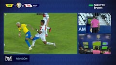 Neymar inventa un penal que el VAR invalida
