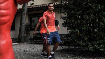 Carlos Bacca en la concentraci&oacute;n de la Selecci&oacute;n Colombia en Milanello.