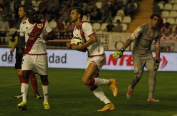 Leo Baptistao marca el gol del empate para el Rayo Vallecano