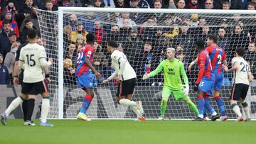 Soccer Football - Premier League - Crystal Palace v Liverpool - Selhurst Park, London, Britain - January 23, 2022 Liverpool's Virgil van Dijk scores their first goal REUTERS/Hannah Mckay EDITORIAL USE ONLY. No use with unauthorized audio, video, dat