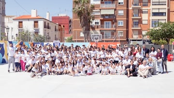 El mural colaborativo La Pintada del Cabanyal crea un nuevo espacio de deporte y convivencia