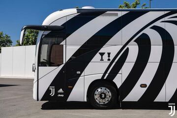 Nuevo autobús de la Juventus para la temporada 2018-2019.