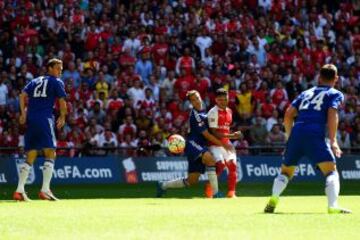 Arsenal se impuso por 1-0 al Chelsea, con gol de Oxlade-Chamberlain; y se quedó con la FA Community Shield por segundo año consecutivo.
