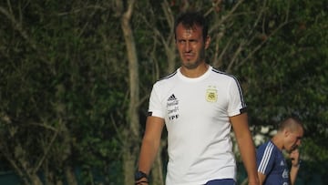 Batista y una nueva lista por las negativas de clubes y COVID