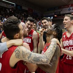 El Girona acaricia la salvación