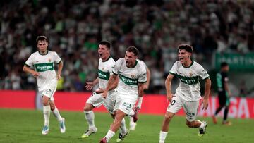 Germán Valera celebra el gol.