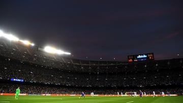 El Camp Nou sigue sin arrancar: 45.968 espectadores