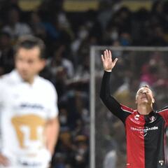 Dinneno se quejó del arbitraje, especialmente del VAR