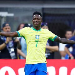 Vinicius hace autocrítica: “Tengo que mejorar”