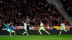 La carrera por el Balón de Oro se tiñe de azulgrana