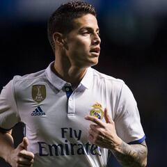 ¿Encajaría tácticamente James en el United o Bayern?