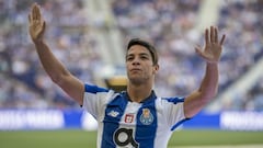 Óliver Torres: Sevilla spree surpasses €120m with Porto star