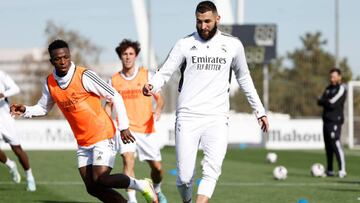 MADRID, SPAIN - NOVEMBER 04: Karim Benzema, player of Real Madrid, is training with his teammates at Valdebebas training ground on November 04, 2022 in Madrid, Spain. (Photo by Helios de la Rubia/Real Madrid via Getty Images)