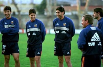 Morientes made his debut for Spain on 25 March 1998 under coach Javier Clemente in a friendly against Sweden, scoring two goals.