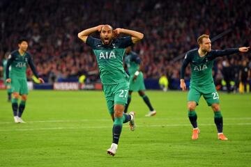 Lucas Moura, jugador del Tottenham, celebra el gol anotado ante el Ajax en las semifinales de Champions League 2018/2019.