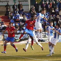 Un Hércules gris pasa de subirse al tren del playoff