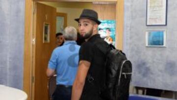 Adnane Tighadouini pasa las pruebas médicas con el Málaga.