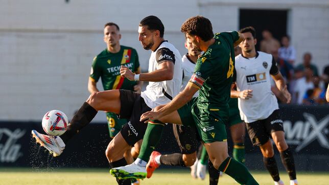 Rafa Mir debuta en plena ola de calor