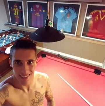 Tello.