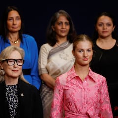 La reina Letizia y las princesas Leonor y Sofía muestran su emoción al conocer a Meryl Streep