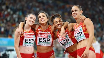 Paula Sevilla, Maribel Pérez, Jaël Bestue y Sonia Molina-Prados.