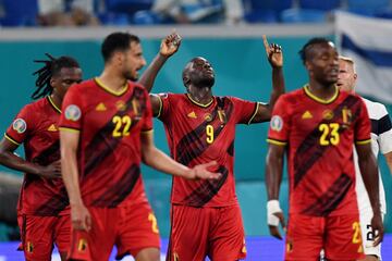 0-2. Romelu Lukaku celebra el segundo gol.