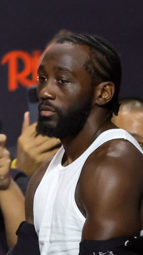 Terence Crawford pierde uno de los cinturones que le ganó a Canelo