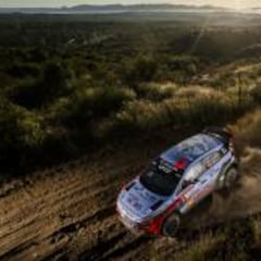 Dani Sordo es el primer líder en Argentina empatado con Ogier
