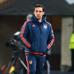 Neville: "Los resultados no han estado al nivel que me exijo"