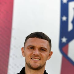 Llueven las críticas al Tottenham por el traspaso de Trippier