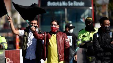 Casos, muertes y pacientes recuperados por coronavirus en Colombia a este jueves 27 de agosto de 2020. El país lleva 572.270 casos por COVID-19