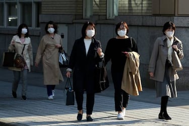 Coronavirus: Japan's path to Covid-19 state of emergency