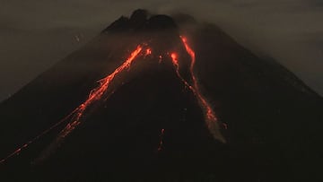 La Palma volcano, live updates today: eruption, tsunami warning and latest news | Canary Islands