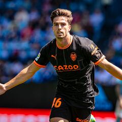 Los niños dan vida al Valencia